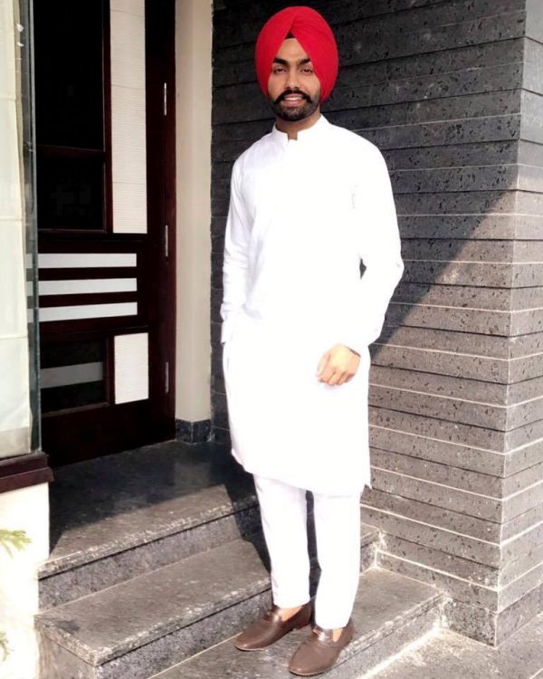 Pic Of Ammy Virk Looking Nice