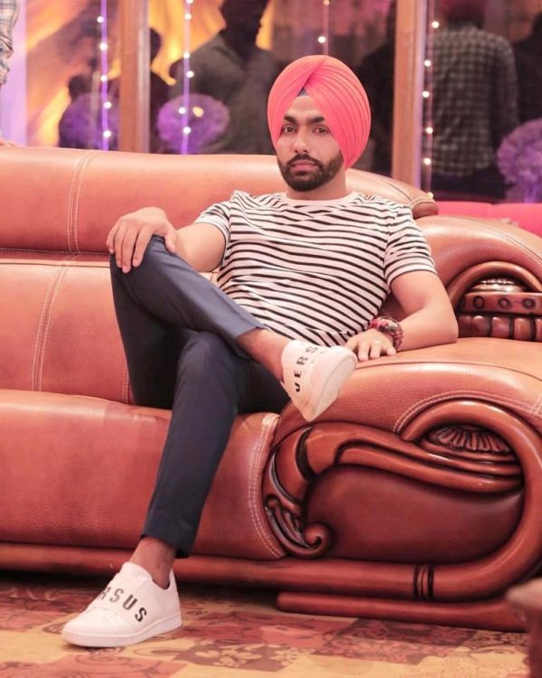 Picture Of Ammy Virk Looking Amazing