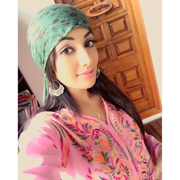 Punjabi Actress Sonia Mann Looking Pretty