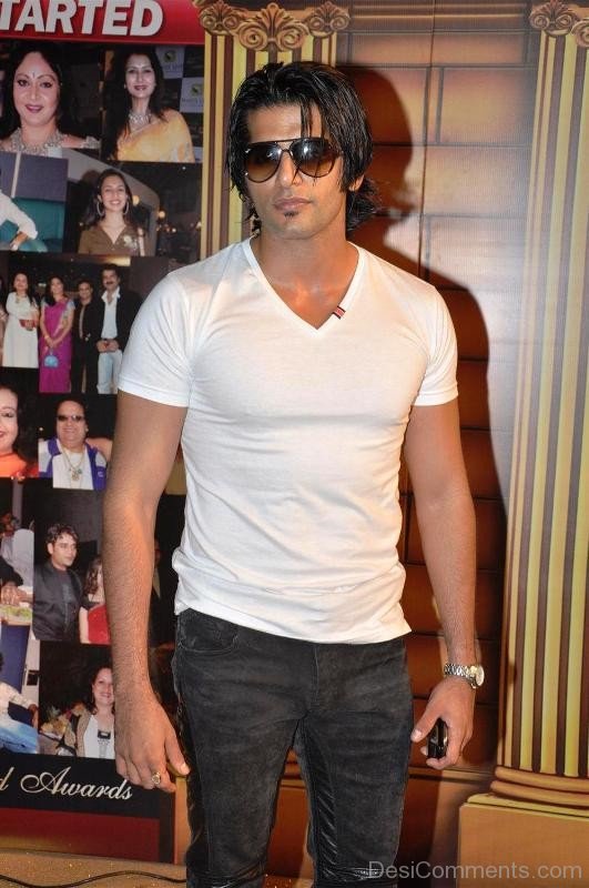 33dc-Karanvir Bohra  - TV Serial Actor -  Khatron Ke Khiladi (season 5)