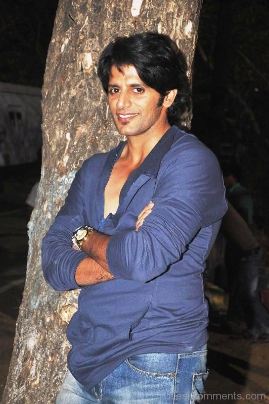 33dc-Smiling Karanvir Bohra