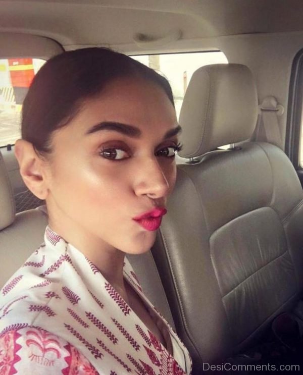 Aditi Rao Hydari In Car-DC055