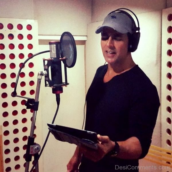 Akshay Kumar In Studio