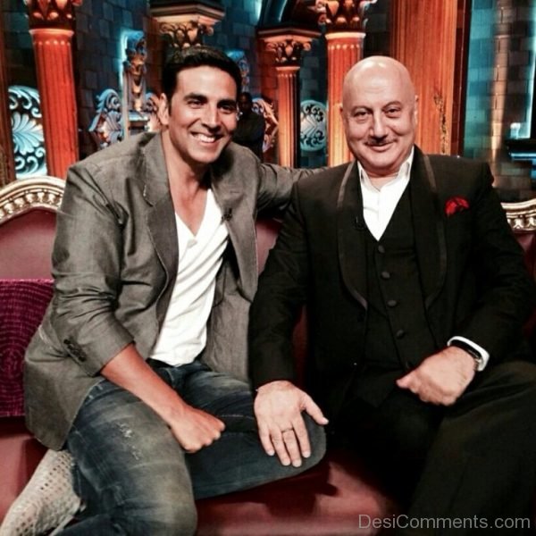 Akshay Kumar With Anupam Kher