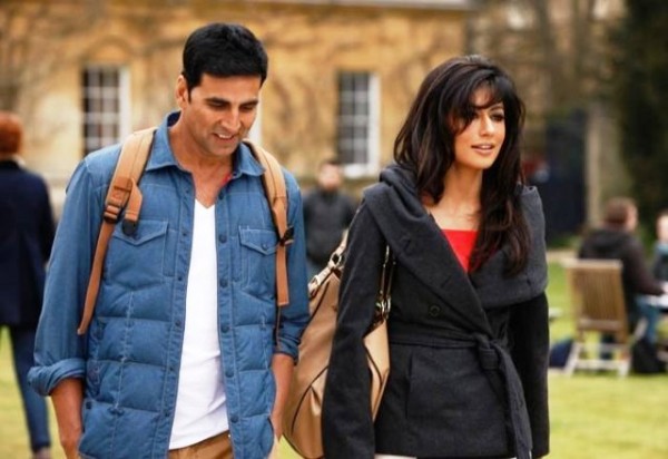 Akshay kumar With Chitrangada Singh