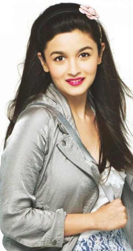 Alia Bhatt-Beautiful Hairstyle