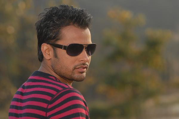 Amrinder Gill Good Looking Pose