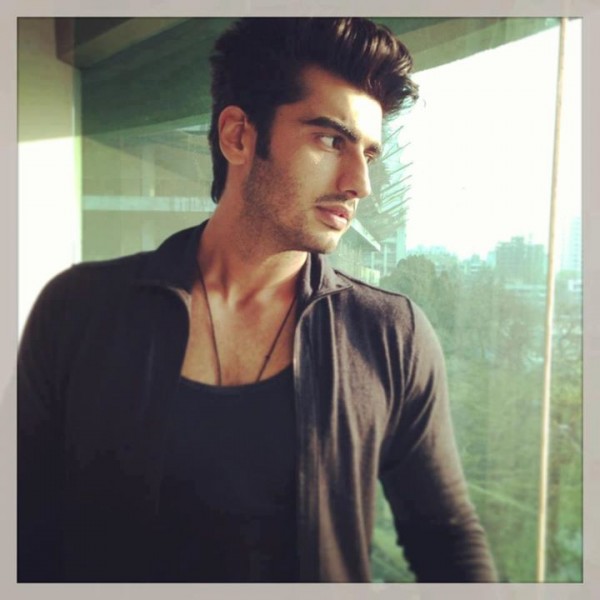 Arjun Kapoor Giving A Side Face Pose