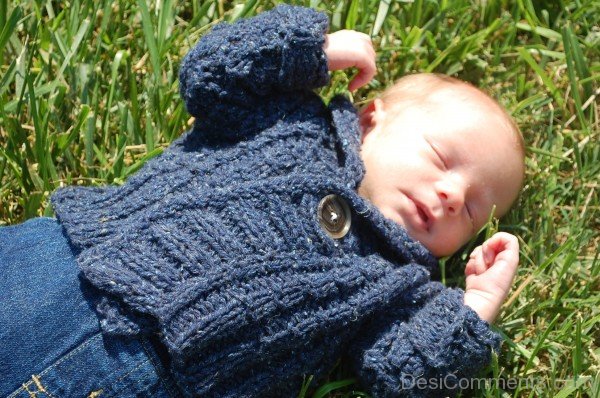 Baby Sleepin In Grass