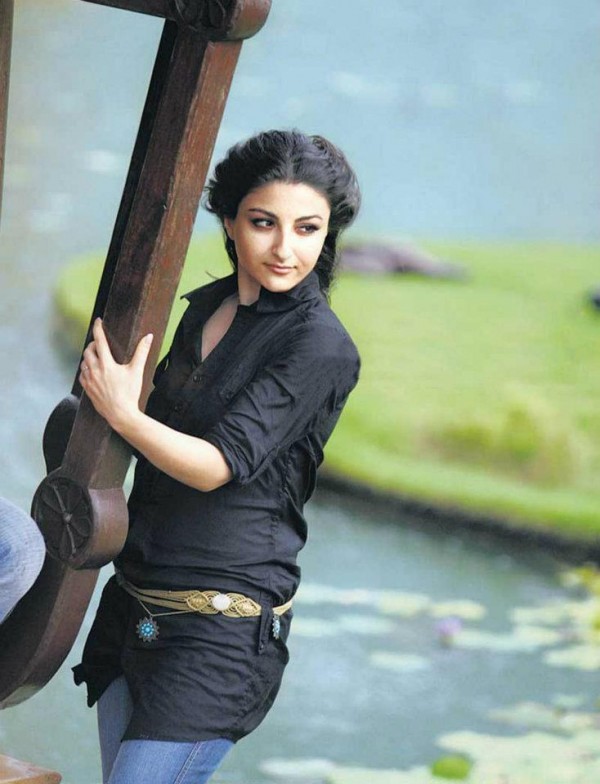 Bollywood Actress-Soha Ali Khan