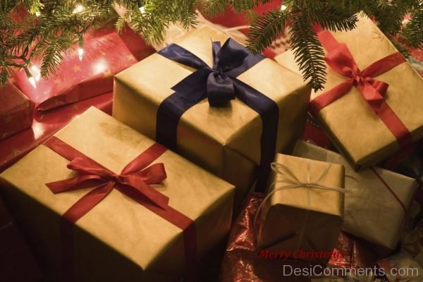 Christmas Gifts-DC04