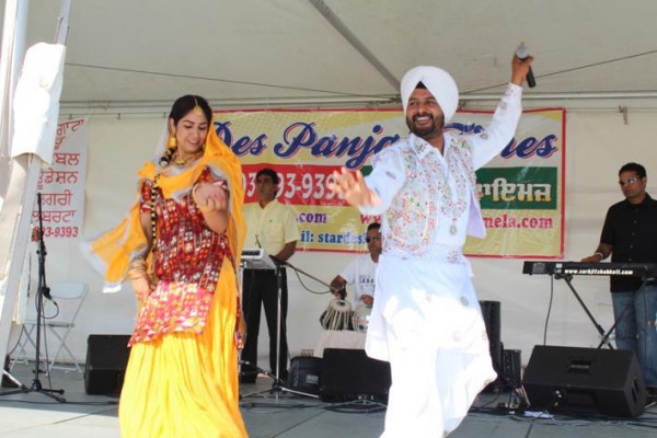 Dancing-Surinder Laddi