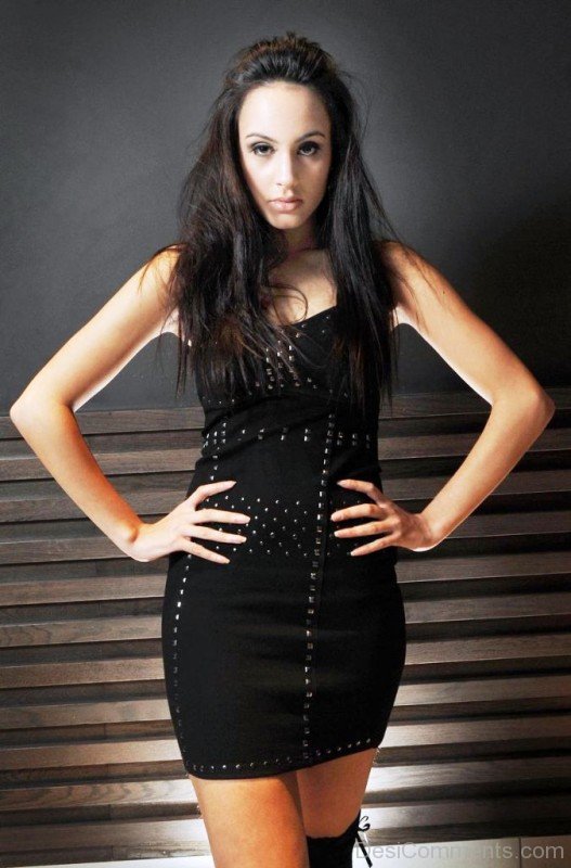 Dc99Deana Uppal  Looking Great In Black