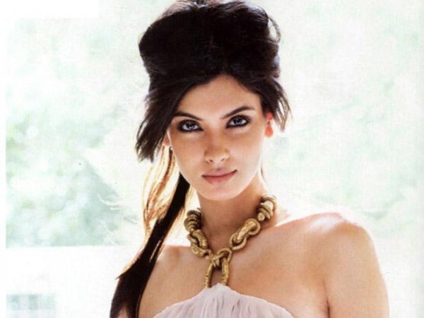 Diana Penty Beautiful Indian Actress