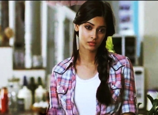 Diana Penty In Movie Cocktail