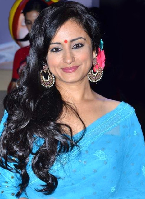 Divya Dutta Looking Awesome