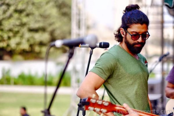 Farhan Akhtar In Green T-Shirt