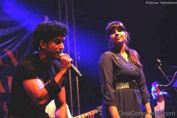 Farhan Akhtar Wearing Black T-Shirt Image