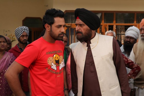 Gippy Grewal During A Shooting Scene