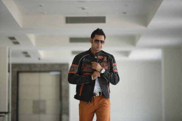 Gippy Grewal Photograph