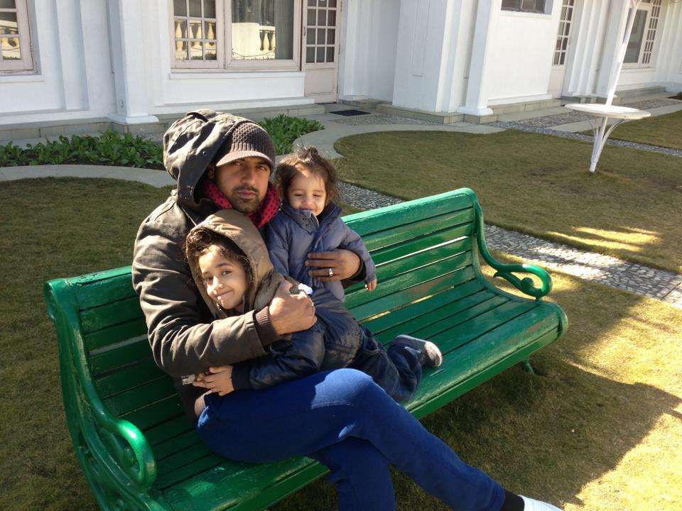 Gippy Grewal with His sons