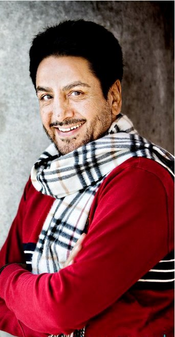 Gurdas Maan Cheerful Face