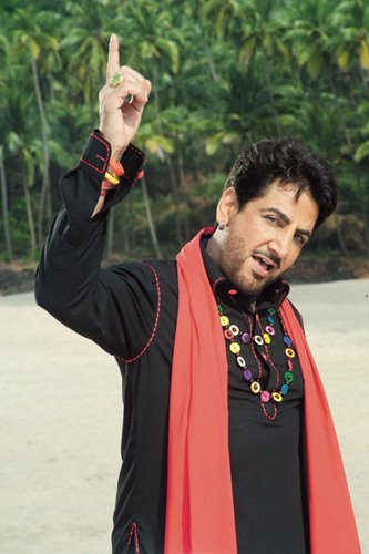 Gurdas Maan Looking Nice