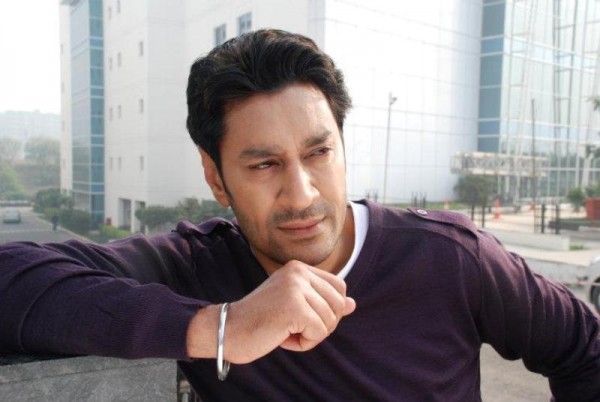 Harbhajan Mann Looking Smart