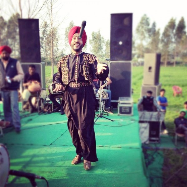 Harinder Sandhu During Stage Show