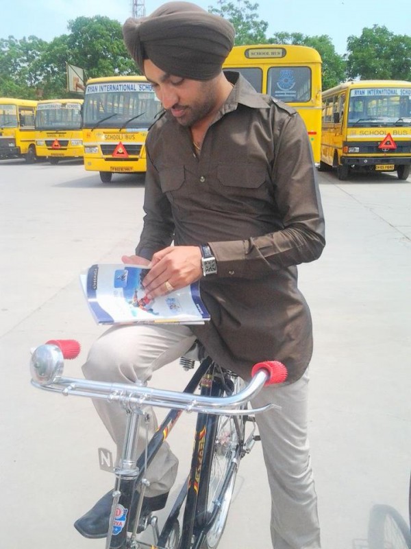 Harjeet Harman During Video Scene