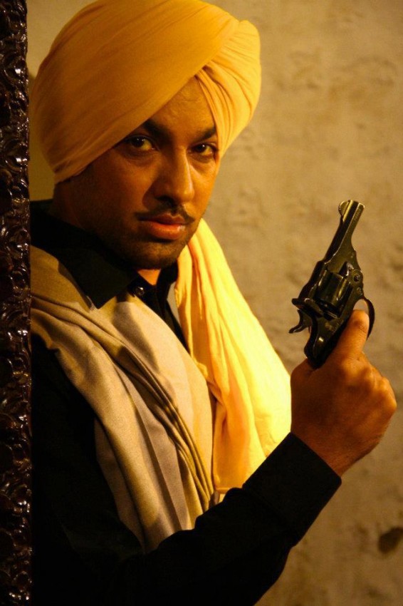 Harjeet Harman With Gun
