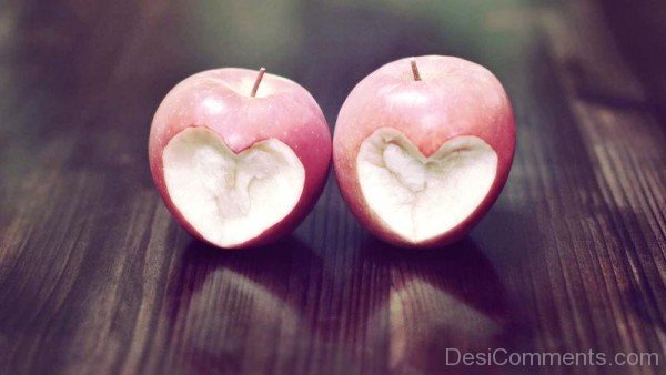 Heart Bite On Apples- DC0113