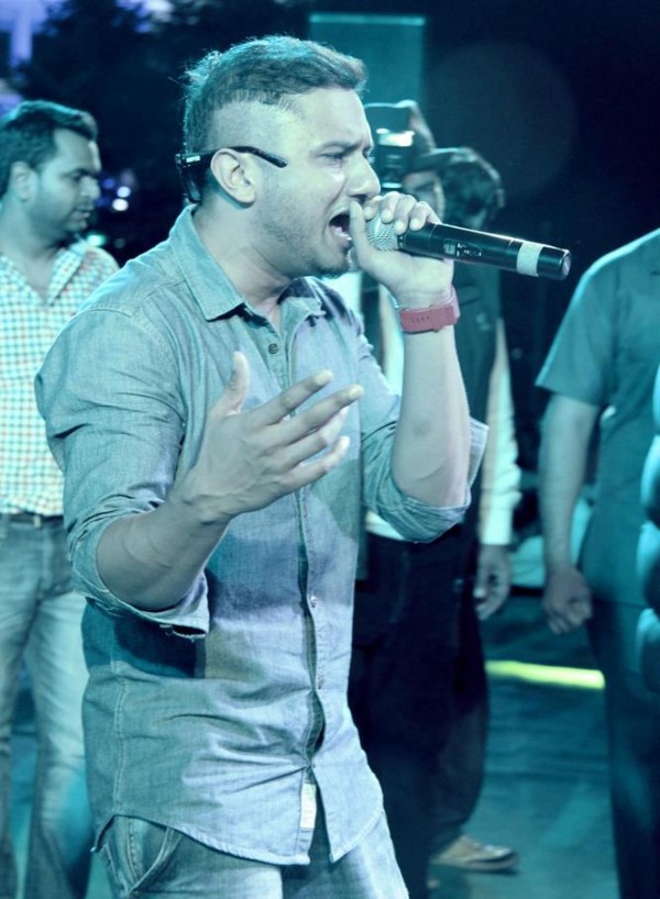 Honey Singh On Mike