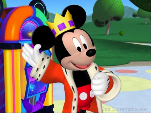 Image Of Micky Mouse In Beautiful Dress