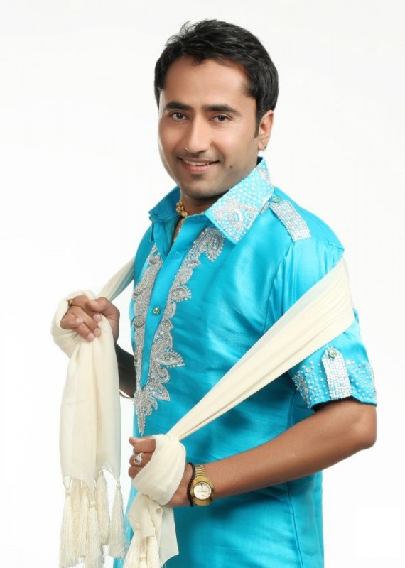 Jarnail Aielonn In Punjabi Dress