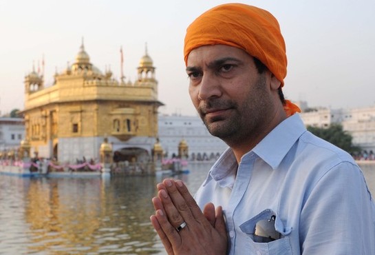 Jasbir Jassi In Golden Temple