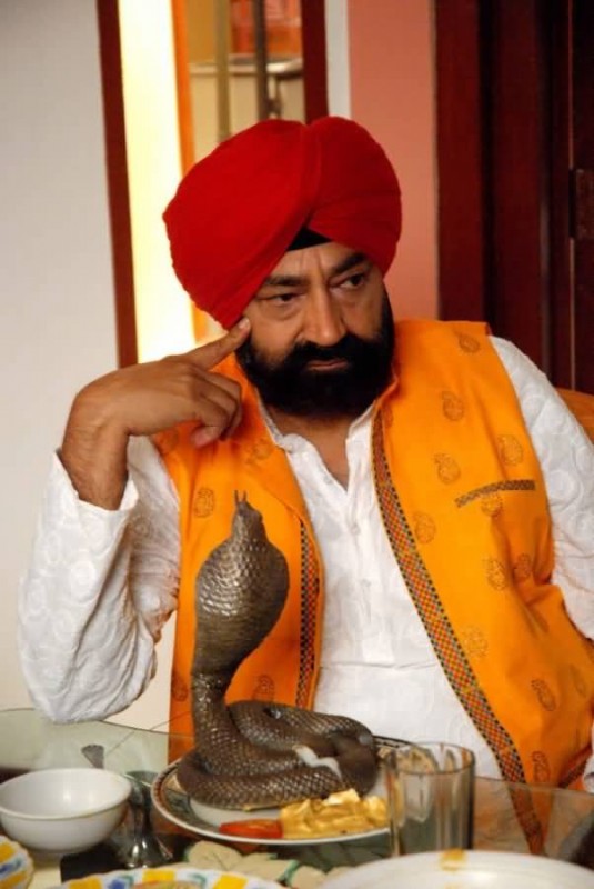 Jaspal Bhatti With His Pet Snake