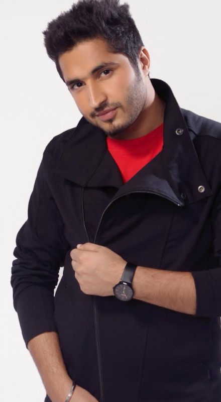 Jassi Gill Giving A Excellent Pose