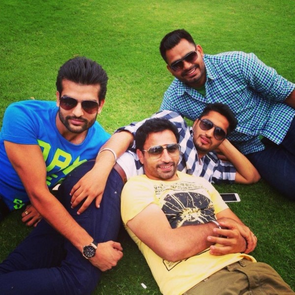 Jassi Gill With Others Celebrities