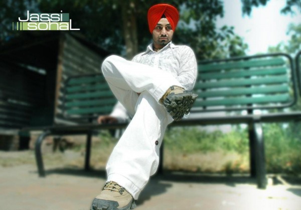 Jassi Sohal-Nice Sitting Style