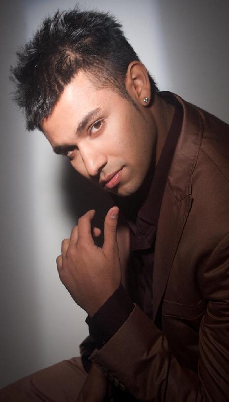 Jazz Dhami Looking Handsome