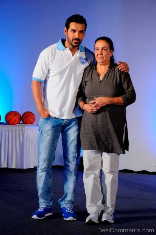 John Abraham With His Mom-DC36