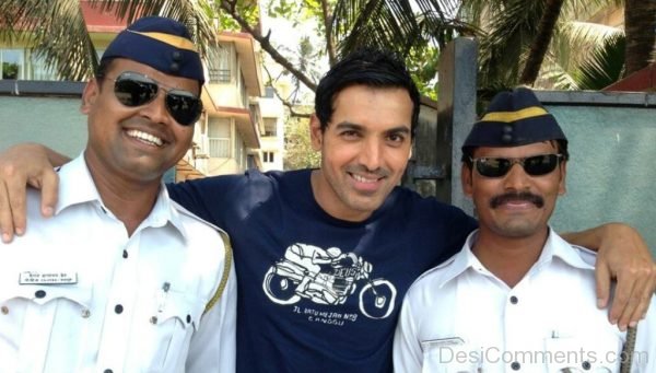 John Abraham With Traffic Police Men