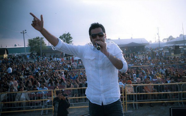 Kamal Grewal Performing A Stage Show