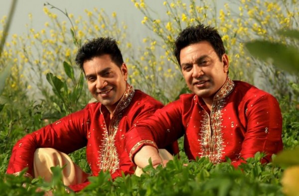 Kamal Heer & Manmohan Waris During Video Song Scene