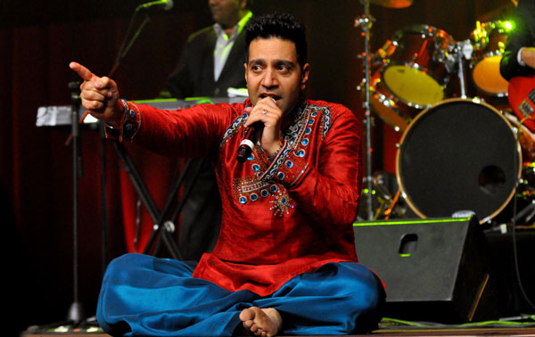 Kamal Heer Performing A Stage Show