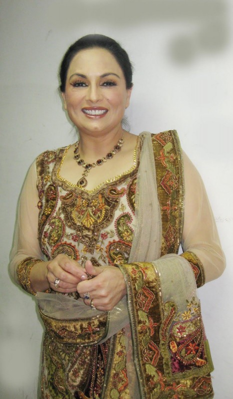 Kamaljit Neeru Looking Beautiful