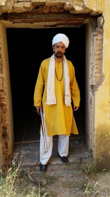 Kuljinder Sidhu Yellow Kurta