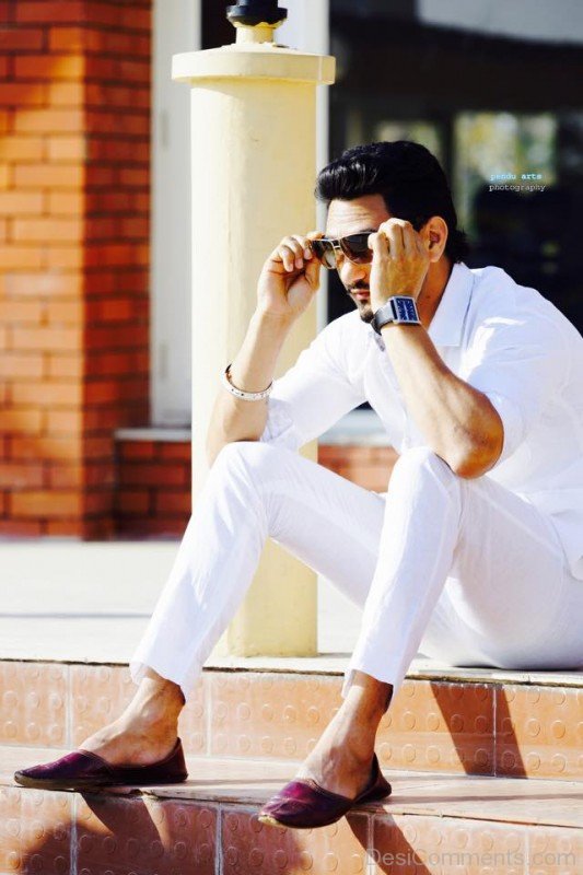 Kulwinder Billa In White Kurta Pajma