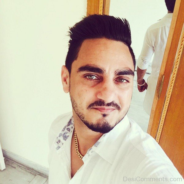 Kulwinder Billa Looking Handsome